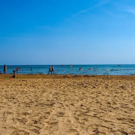 Comfy Family In - Beahost